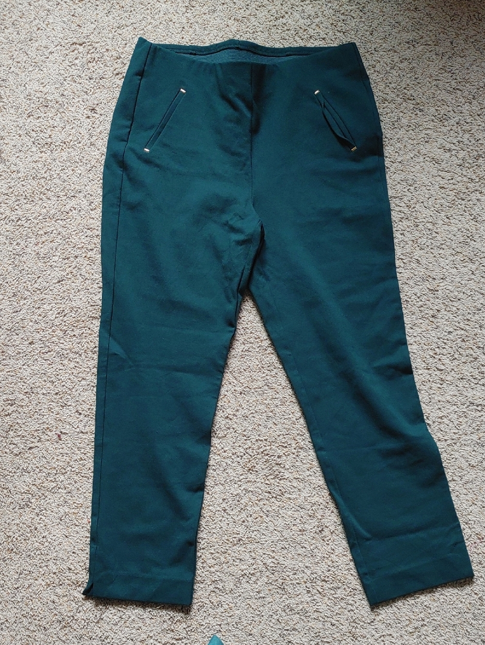 Chico's Dark Green Straight Leg Pants with Zip Pocket Accents